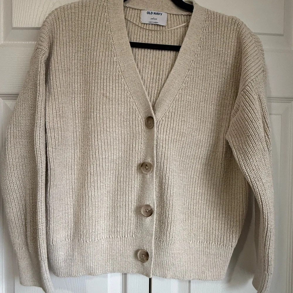 Old Navy Beige Ribbed V-Neck Button Cardigan - Picture 1 of 5